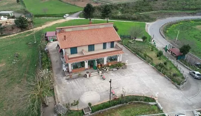 Alojamento de Acomodação e Pequeno-almoço Passo Del Falco Sorianello